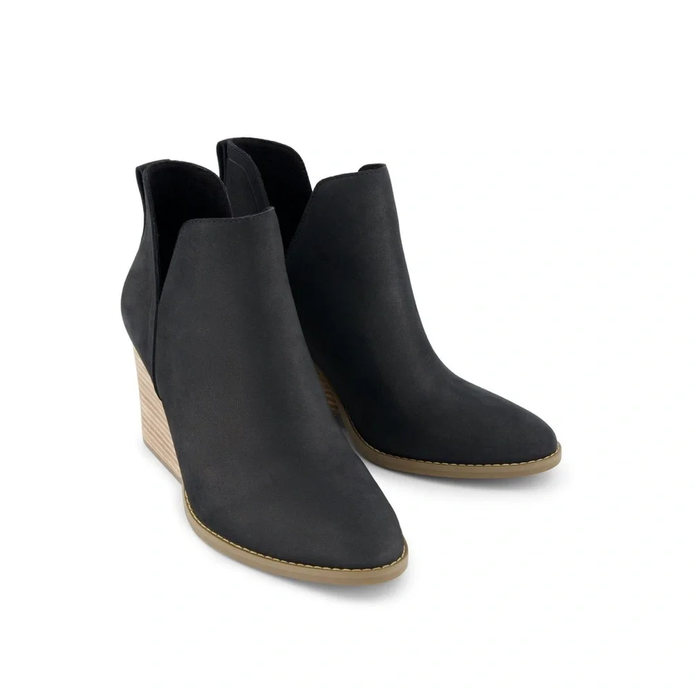 TOMS Women's 10 Wedge Ankle Booties Black Suede‎ V-Cutout 10020354